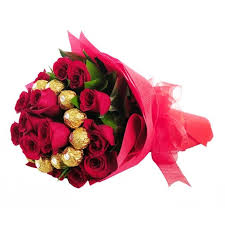 16 ferrero Chocolates 12 red roses in same bouquet