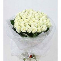24 White roses bouquet