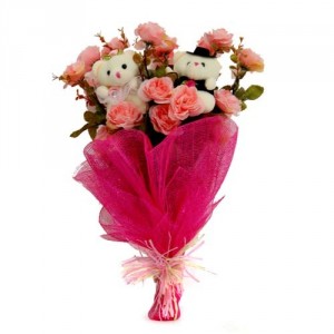 2 Teddies (6 inches) 8 pink roses in the same bouquet