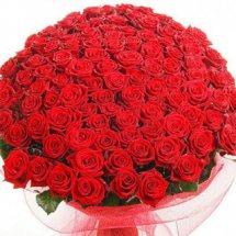 100 Red Roses bouquet