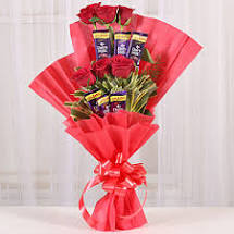6 dairy milk chocolates with 6 Red Rose in the same bouquet